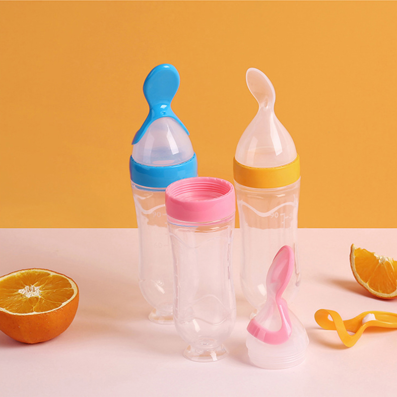 Baby Food Utensil - الضغط على زجاجة تستخدم في الرضاعة