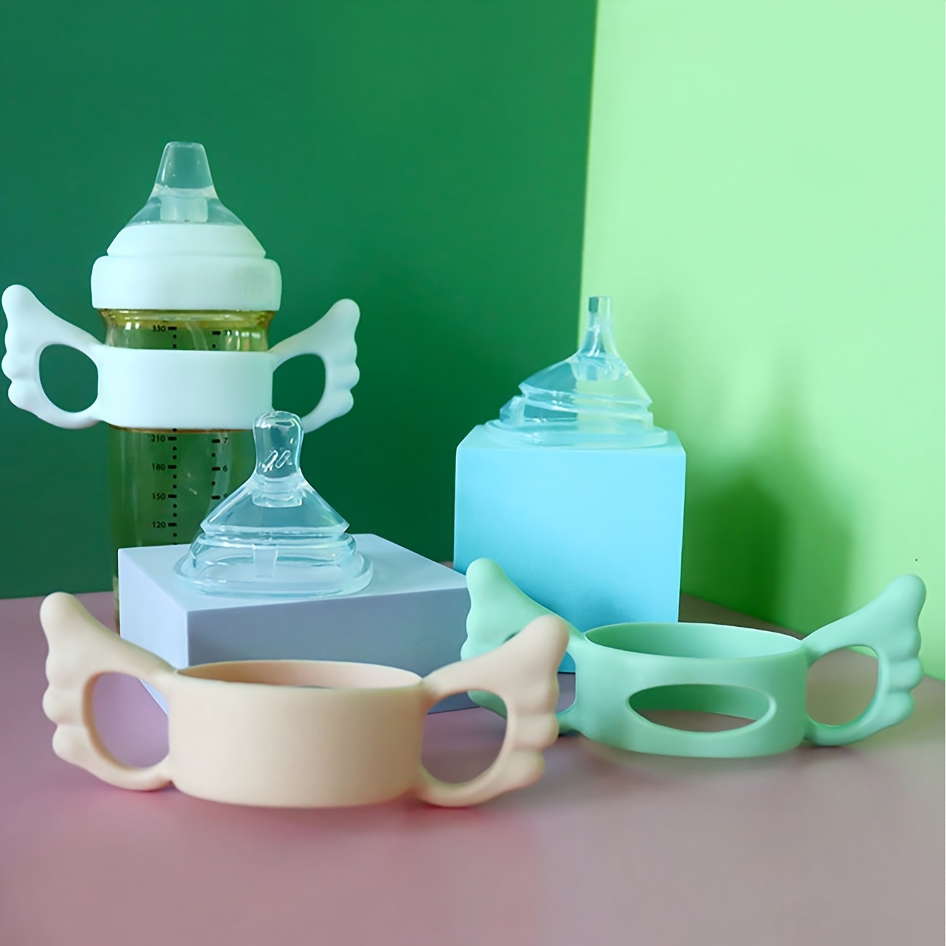 قطعتان (لون عشوائي) من غطاء ال - مراجعة Baby Food Bottle وسعره