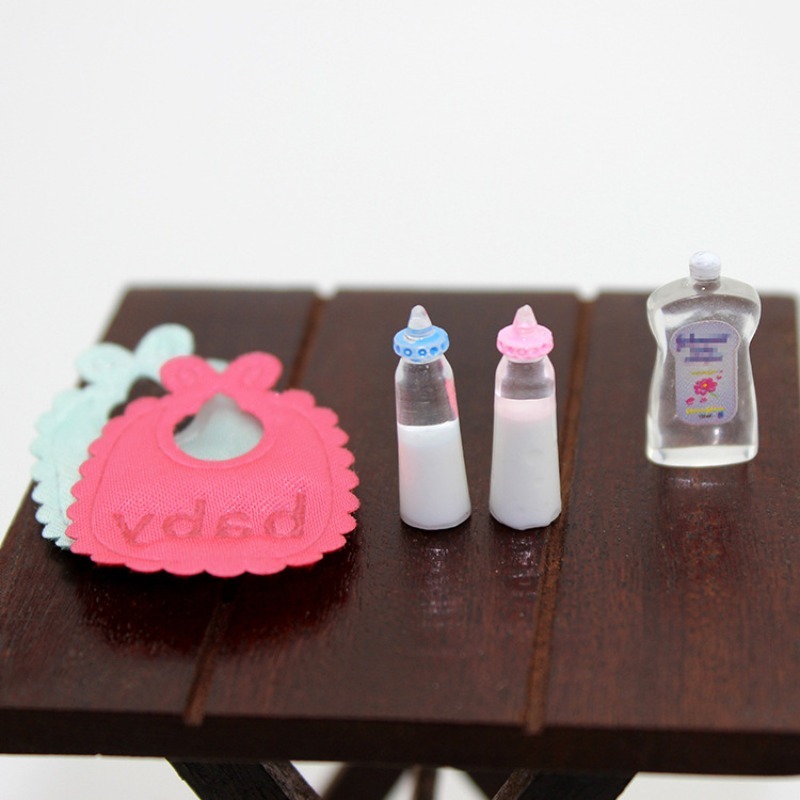 لعبة طعام مصغرة من DOLLHOUSE ن - مراجعة Baby Food Bottle وسعره