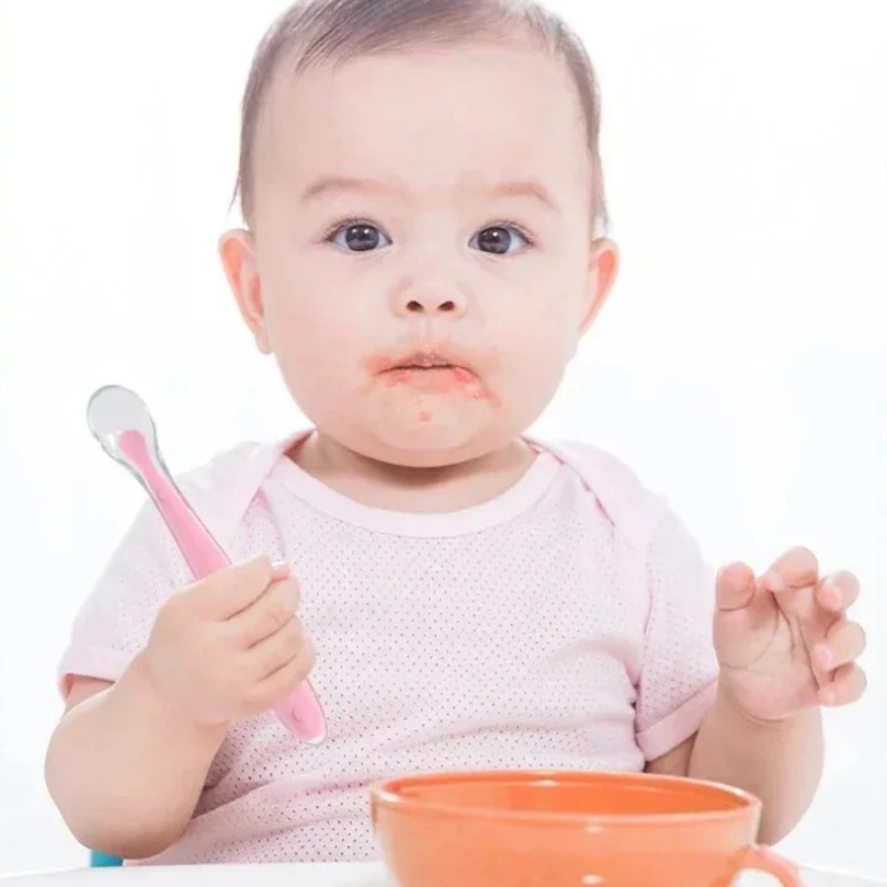 ملعقة سيليكون للأطفال على شكل  - مراجعة Baby Food Utensil وسعره